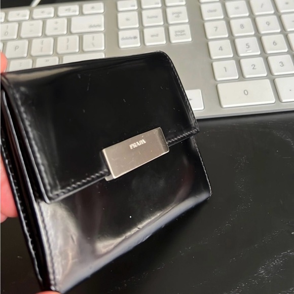 Prada patent leather card holder unisex - Picture 2 of 11